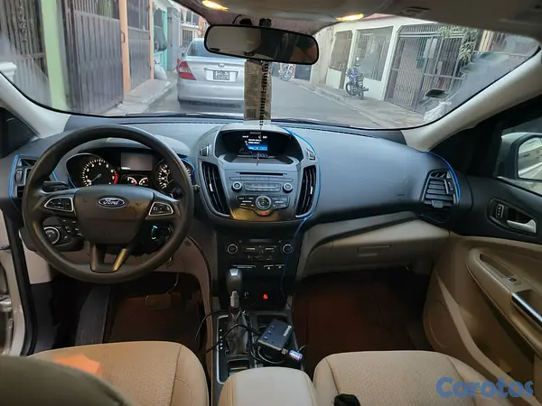 jeepetas y camionetas - Ford escape  2
