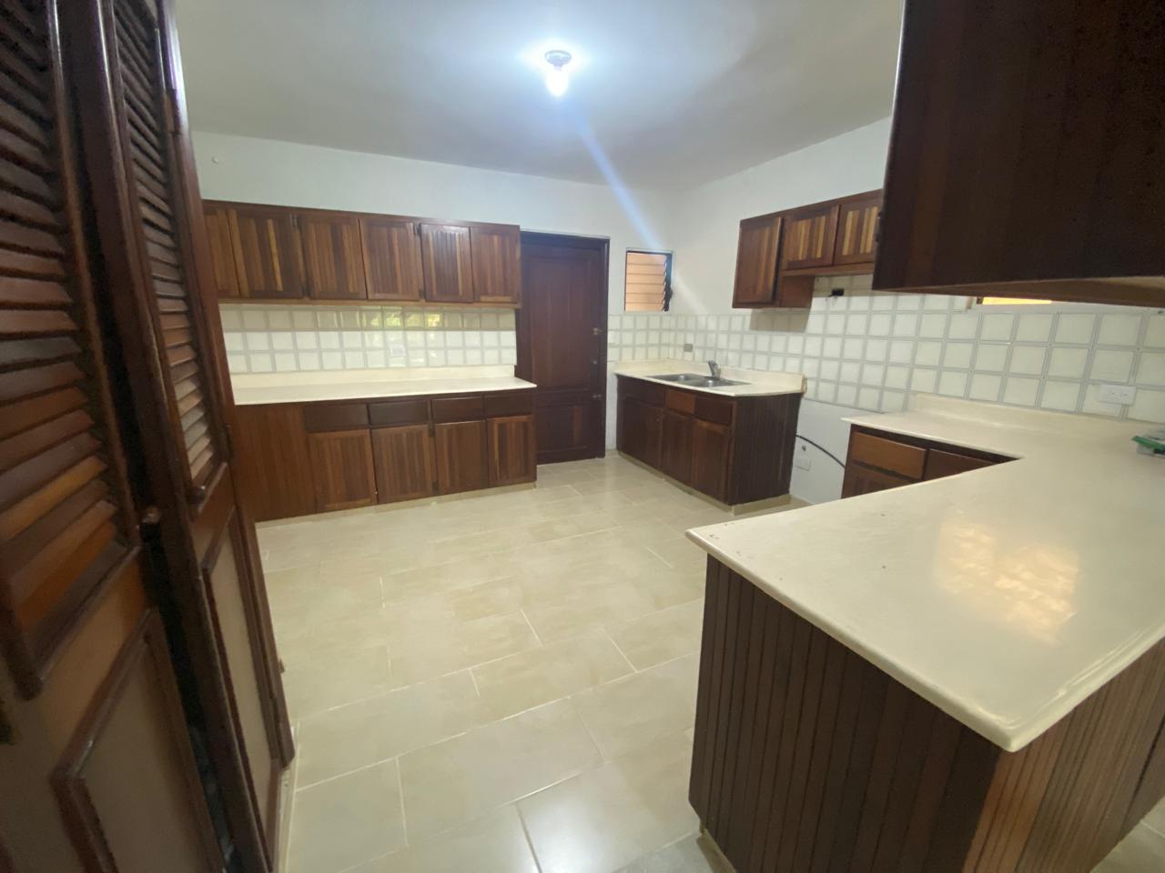 apartamentos - Apartamento  classico piso 3 en evaristo morales  0