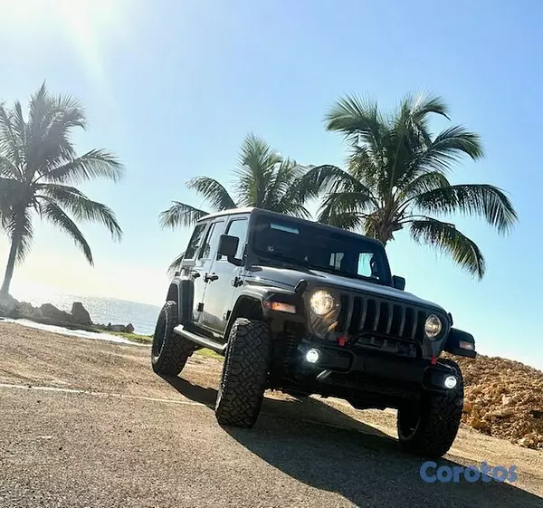 jeepetas y camionetas - JEEP WRANGLER UNLIMITED GRIS 3