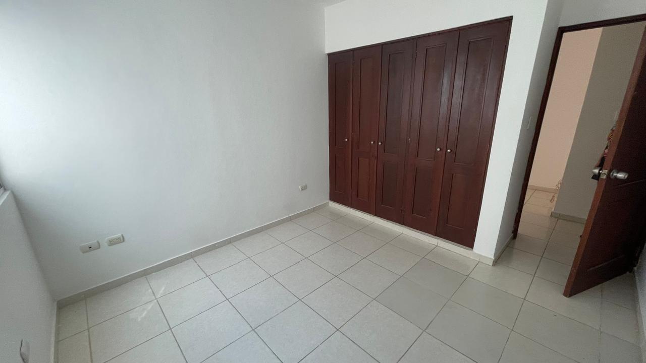 apartamentos - apartamento con terraza en don honorio, carrefour 6