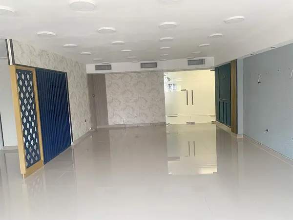 oficinas y locales comerciales - Local céntrico en Bella vista  7