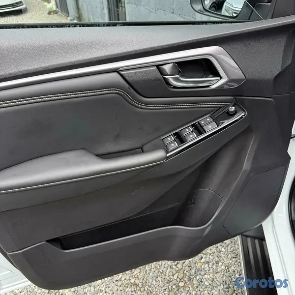 jeepetas y camionetas - ISUZU DMAX DTCi 2025 4