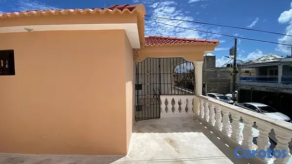 casas - Venta de casa en la autopista de san isidro prado oriental Santo Domingo  6