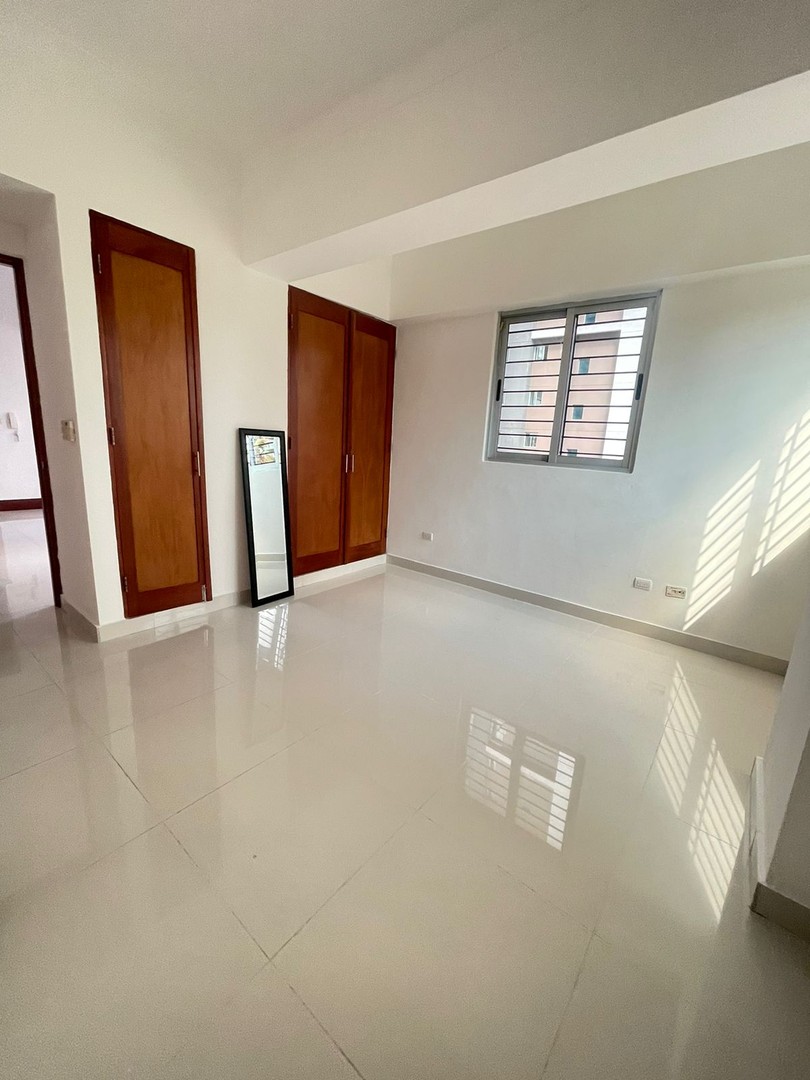 apartamentos - Apartamento con línea blanca en Serralles 6