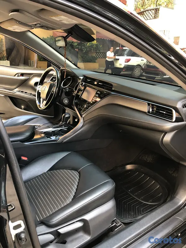 carros - Toyota Camry SE 2019 9