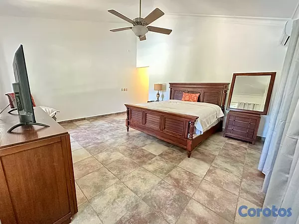 casas vacacionales y villas - VILLA EN METRO COUNTRY CLUB, JUAN DOLIO DE 4 HABITACIONES 3