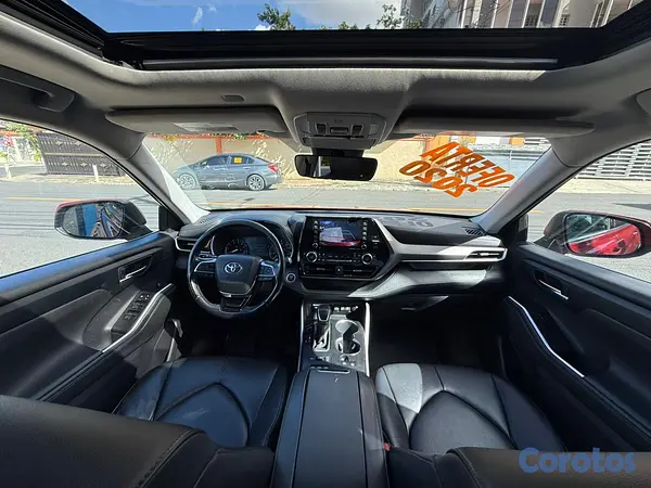 jeepetas y camionetas - Toyota highlander XLE 2020   11