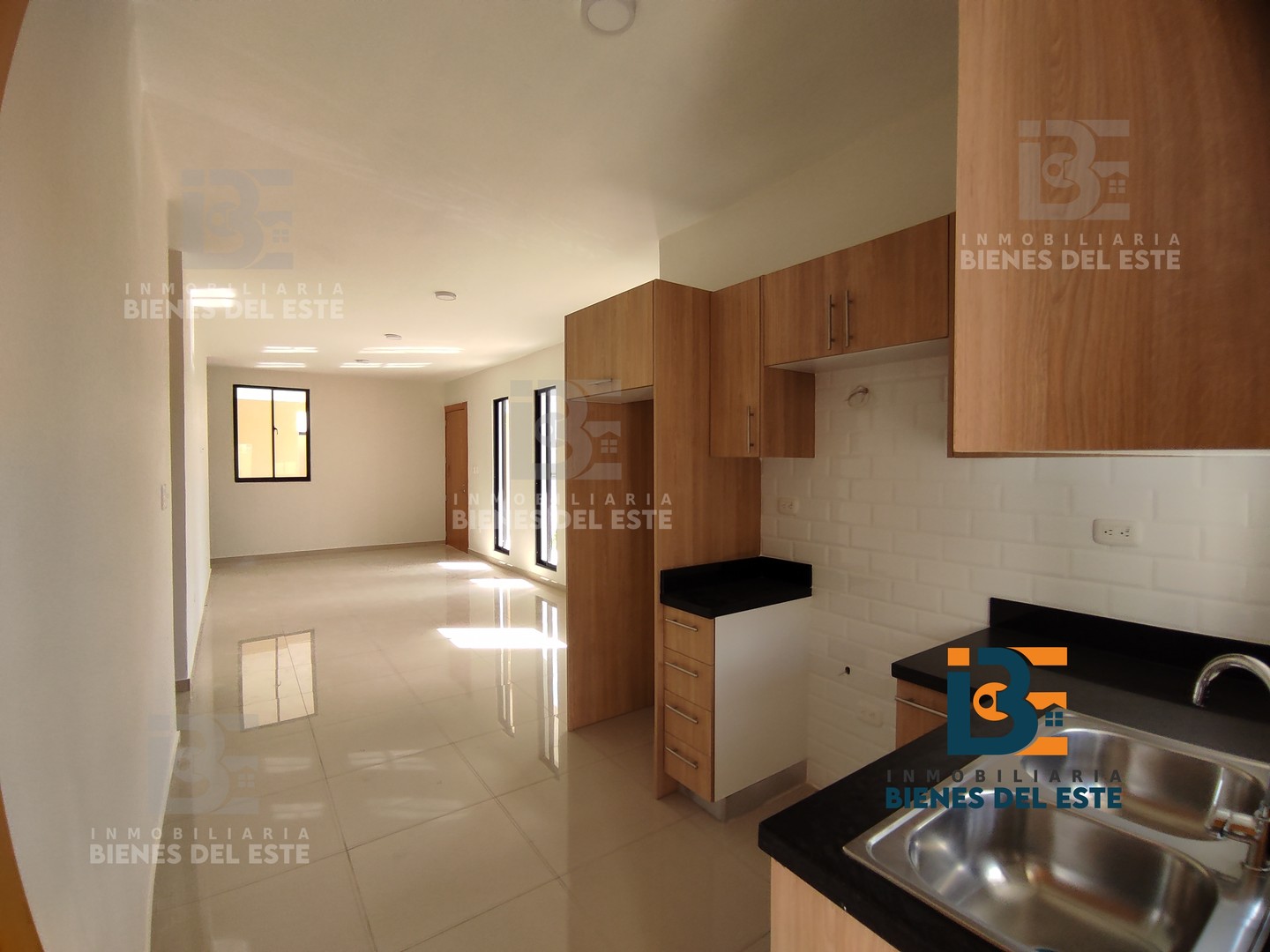casas - Moderna y Nueva Casa de Oportunidad en Residencial Naime IIIDe Venta   9