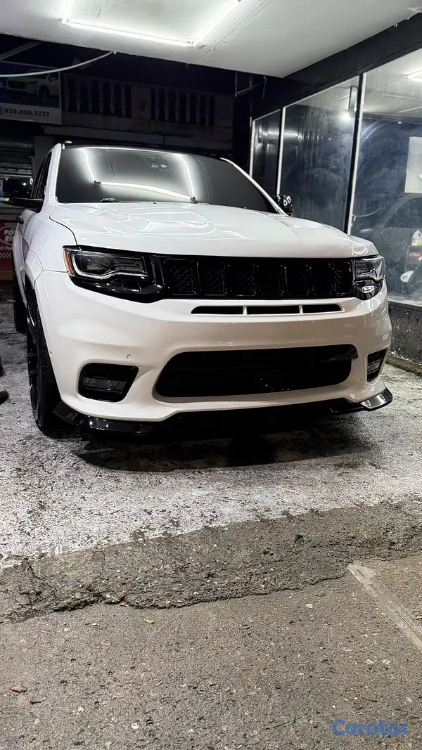 jeepetas y camionetas - jeep grand Cherokee summit v8 kit Srt  3