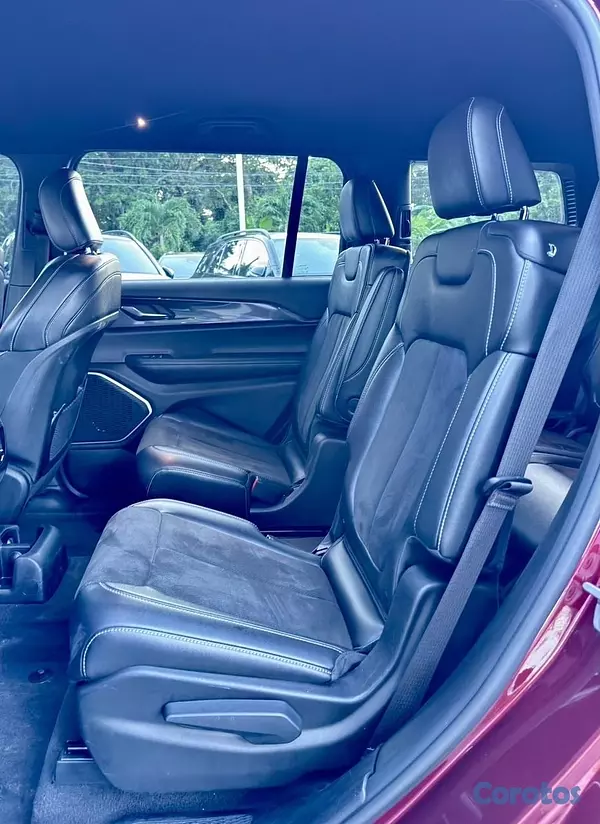 jeepetas y camionetas - Jeep Gran Cherokee L 4X4 2022 9