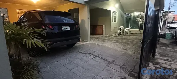 casas - Casa en venta-Urbanización Los restauradores  3