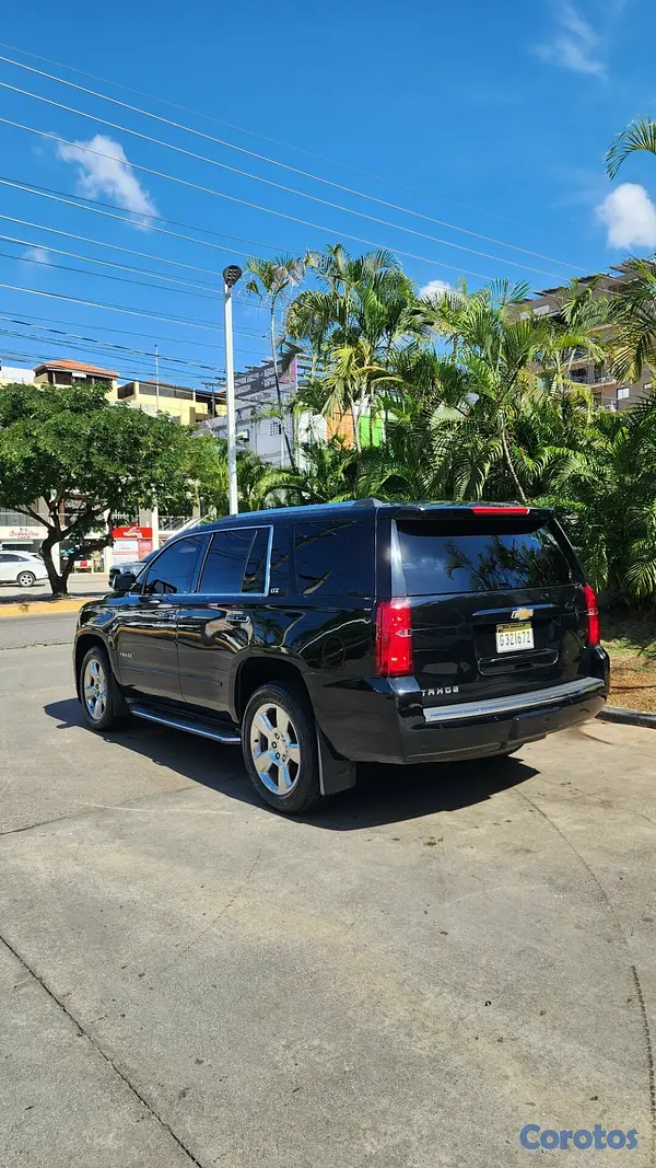 jeepetas y camionetas - Chevrolet Tahoe LTZ 13