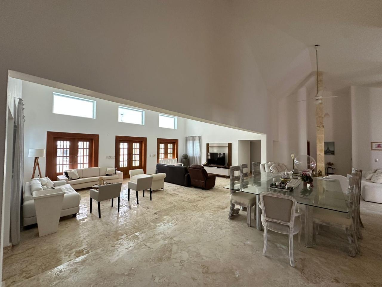 casas vacacionales y villas - Vendo inmensa y atractiva casa 🏠 en Punta Cana    8