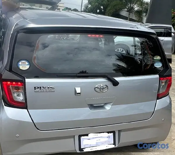 carros - VENDO TOYOTA PIXIS 3