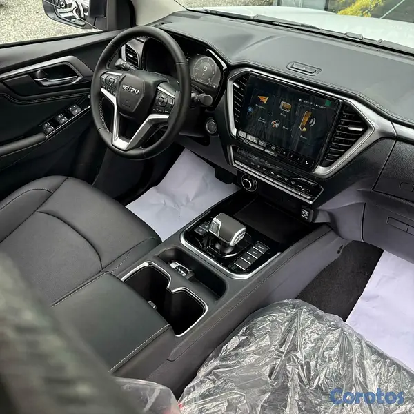 jeepetas y camionetas - ISUZU DMAX DTCi 2025 6
