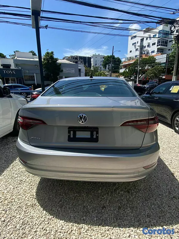 carros - VOLKSWAGEN JETTA 2020 7