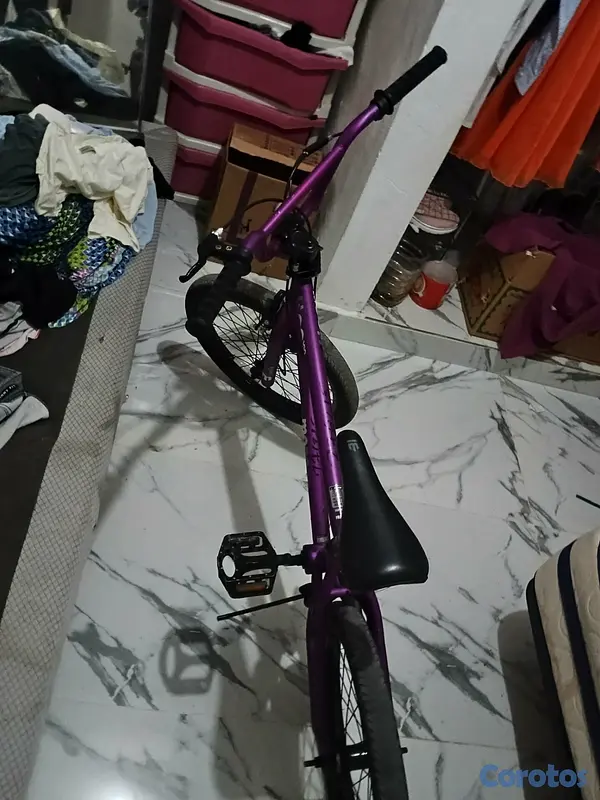bicicletas y accesorios - Bicicleta Mongoose como nueva. 2