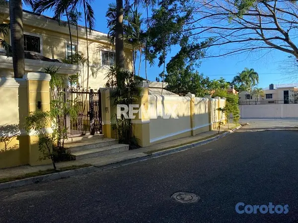 casas - Casa/Local Comercial en alquiler en Las Praderas 5