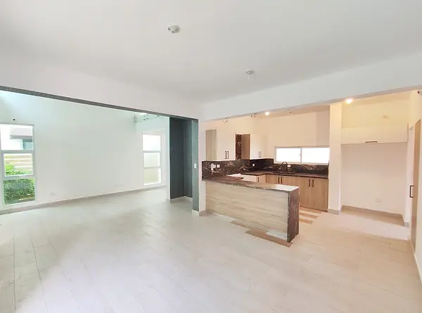 casas - Casa de venta en Los Llanos de Gurabo 7