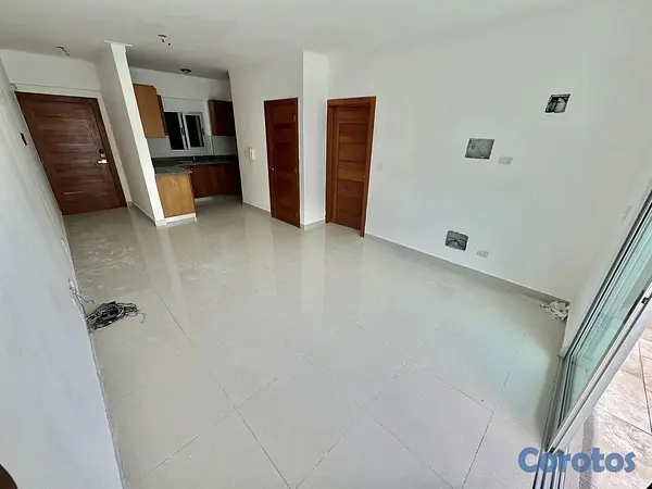 apartamentos - Vendo apartamento en Evaristo Morales. 1