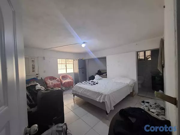 casas - Casa en Venta – Av. Independencia (El Pedregal) 6