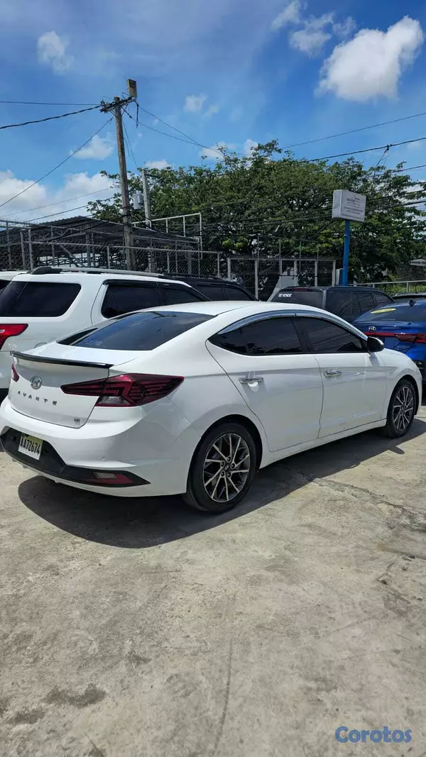 carros - hyundai elantra 2019 recibimos vehiculo 2