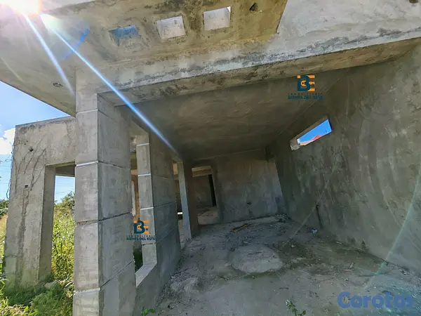 casas - Se Vende Amplia Mejora Con Su Titulo en Villa Visa 8