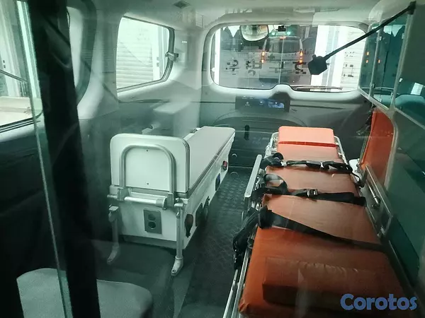 otros vehiculos - HYUNDAI GRAND STAREX AMBULANCIA 2017 12