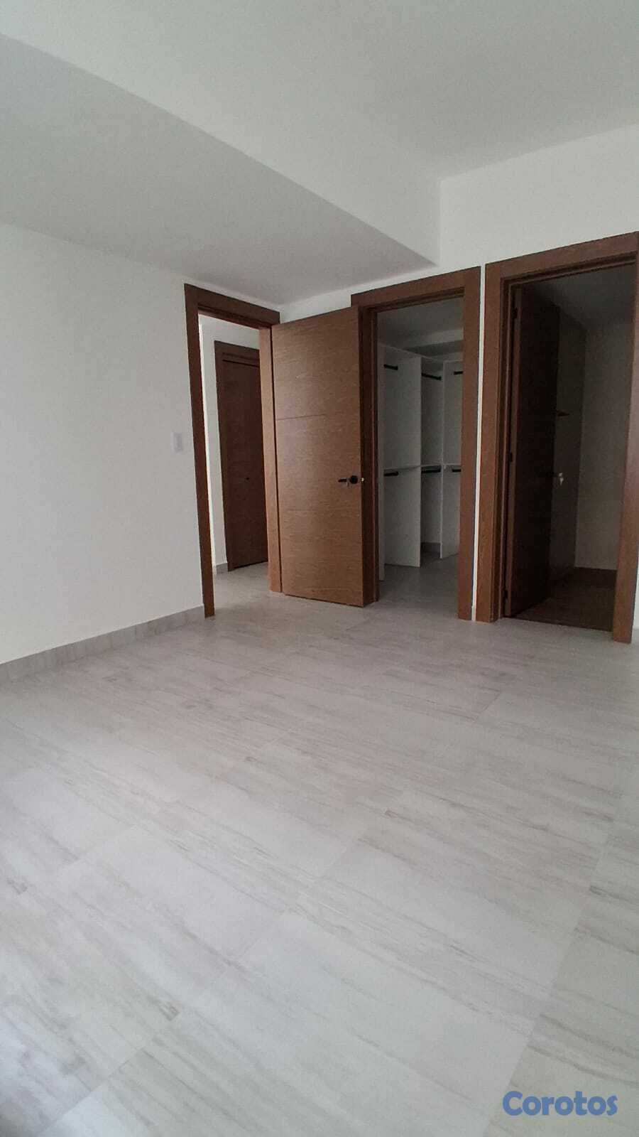 apartamentos - Alquilo Apartamento Nuevo Evaristo Morales Precio  9