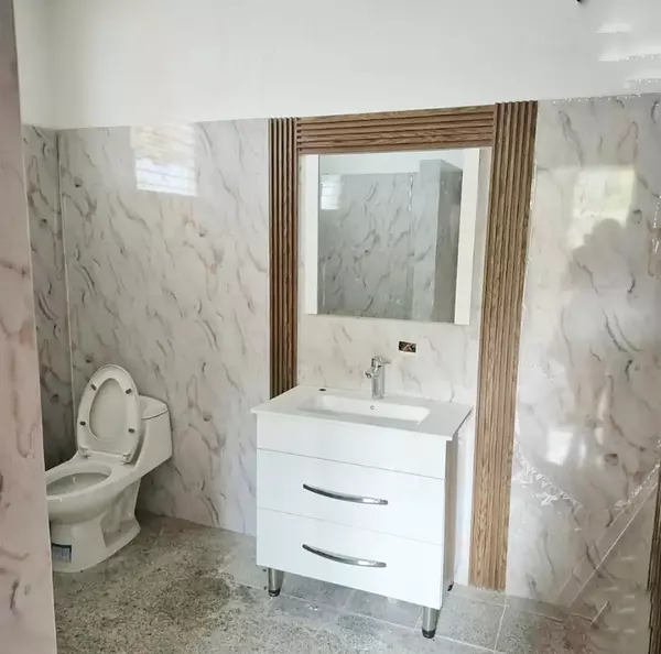casas - Propiedad comercial centrica en Naco 5