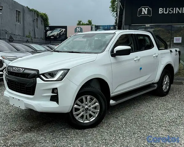 jeepetas y camionetas - ISUZU DMAX DTCi 2025 7