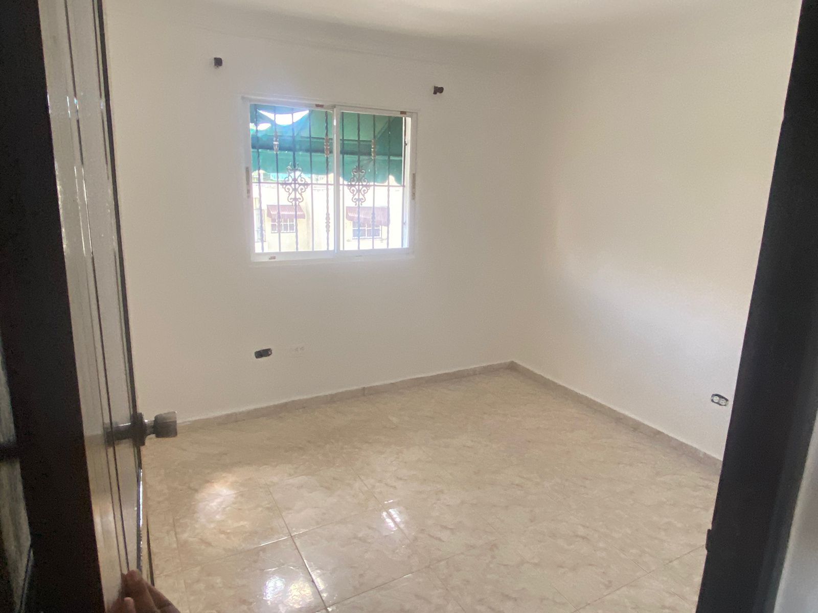 apartamentos - Venta de Apartamento en Vista Hermosa  5