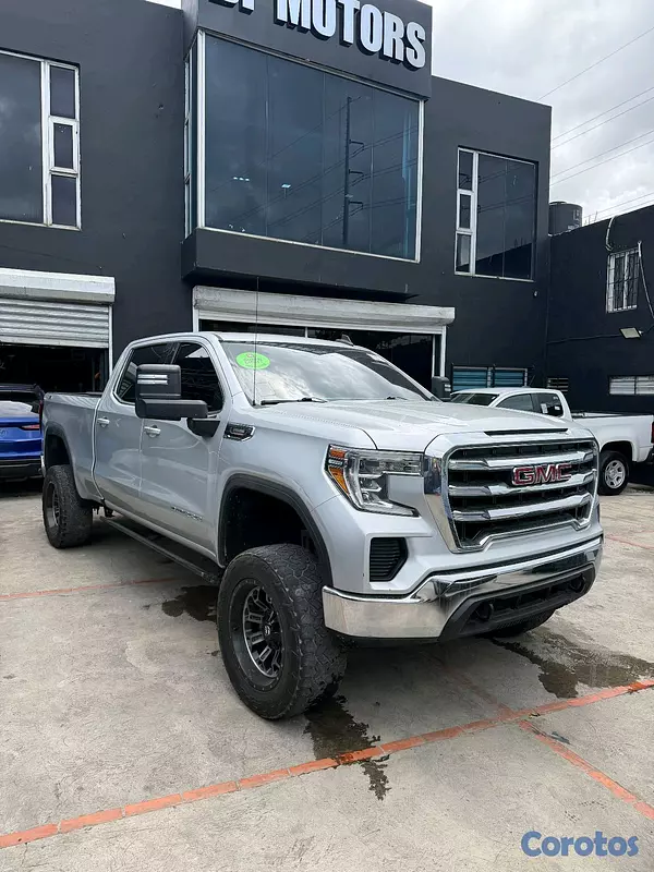 jeepetas y camionetas - 2020 GMC SIERRA 4X4 3.0 DURAMAX GASOL 3