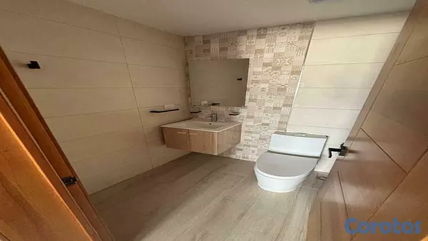 apartamentos - Apartamento tipo Penthouse a estrenar con Vistas al mar en Alquiler en Urb Real 10