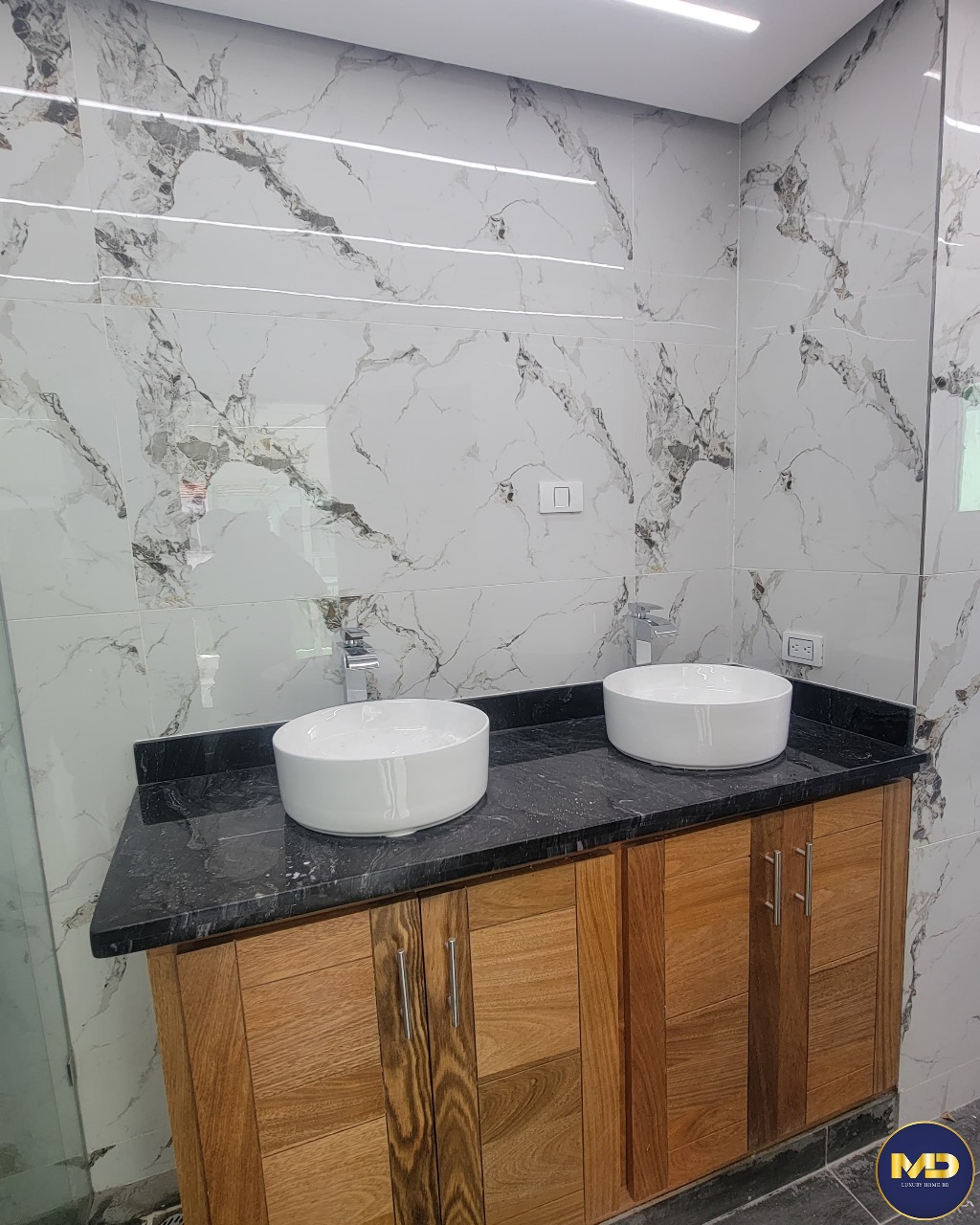 apartamentos - Se Vende Casa de lujo ubicada en Prado oriental  8