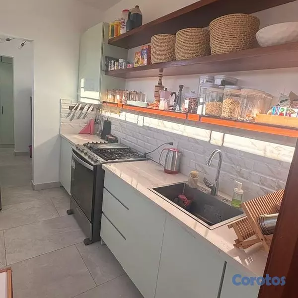 casas - Se Vende Nueva y Moderna Casa con Piscina ubicada  8