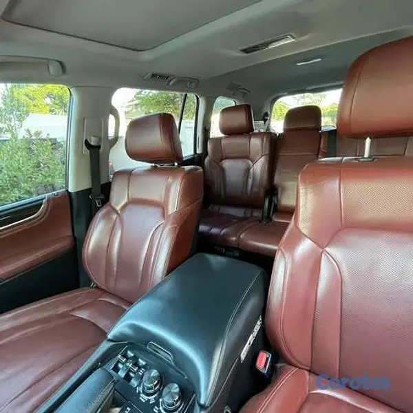 jeepetas y camionetas - 2016 Lexus LX 570 7