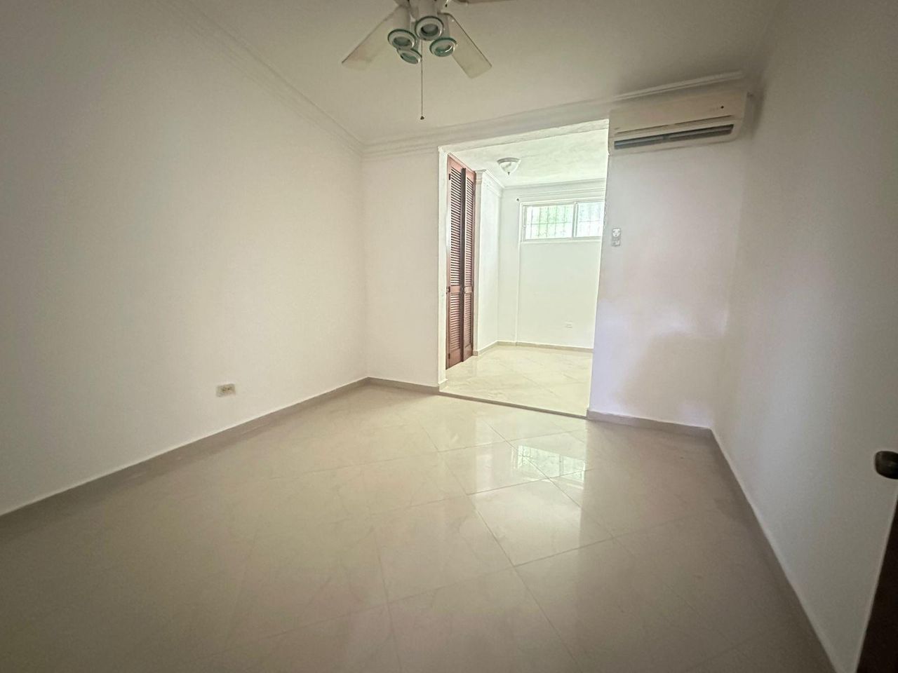 casas - Venta de casa familiar de 3 habitaciones  3