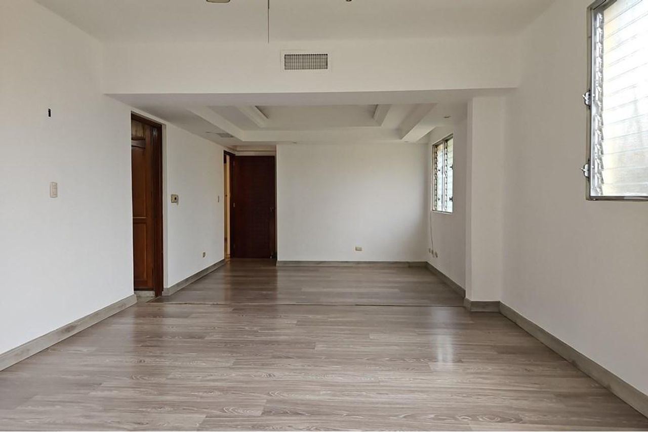 casas - Urbanización Fernandez, Santo Domingo D.N. Casa en 5