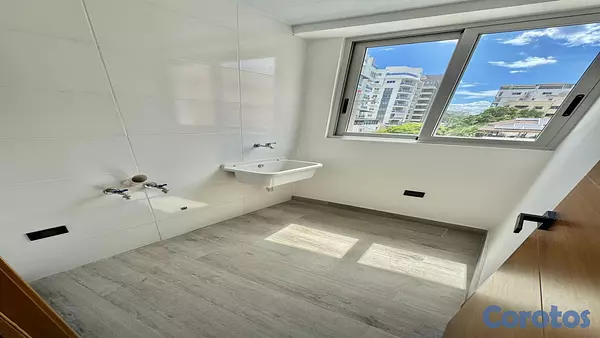apartamentos - Vendo Apartamento en Urbanización Real 9