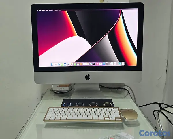computadoras y laptops - Apple imac Retina 21.5 Pulg Core i5 3.2ghz Ram 16gb ddr4 Disco 512gb SSD Solido 3