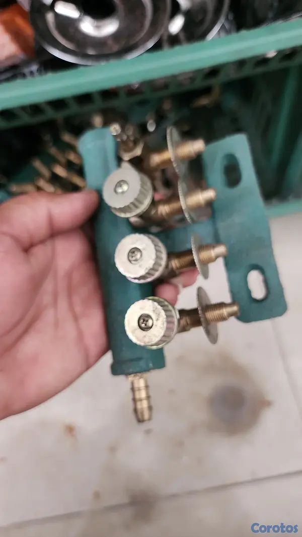 cocina - llave Quemadores p30 Originales nuevos, tenemos disponibles y los quemadores  2