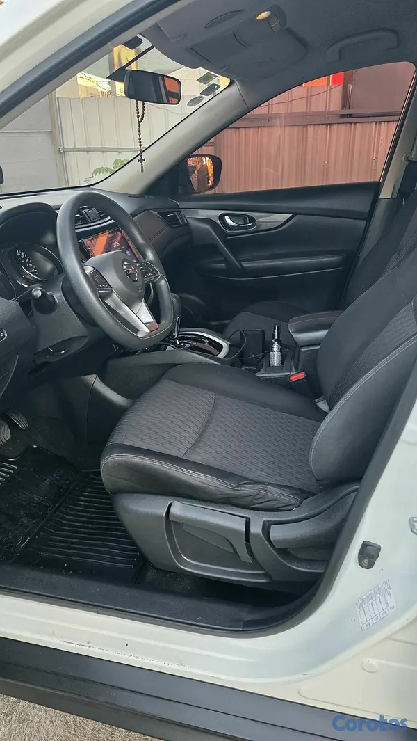 jeepetas y camionetas - VENDO MI NISSAN XTRAIL 2018 EN ÓPTIMAS CONDICIONES  3