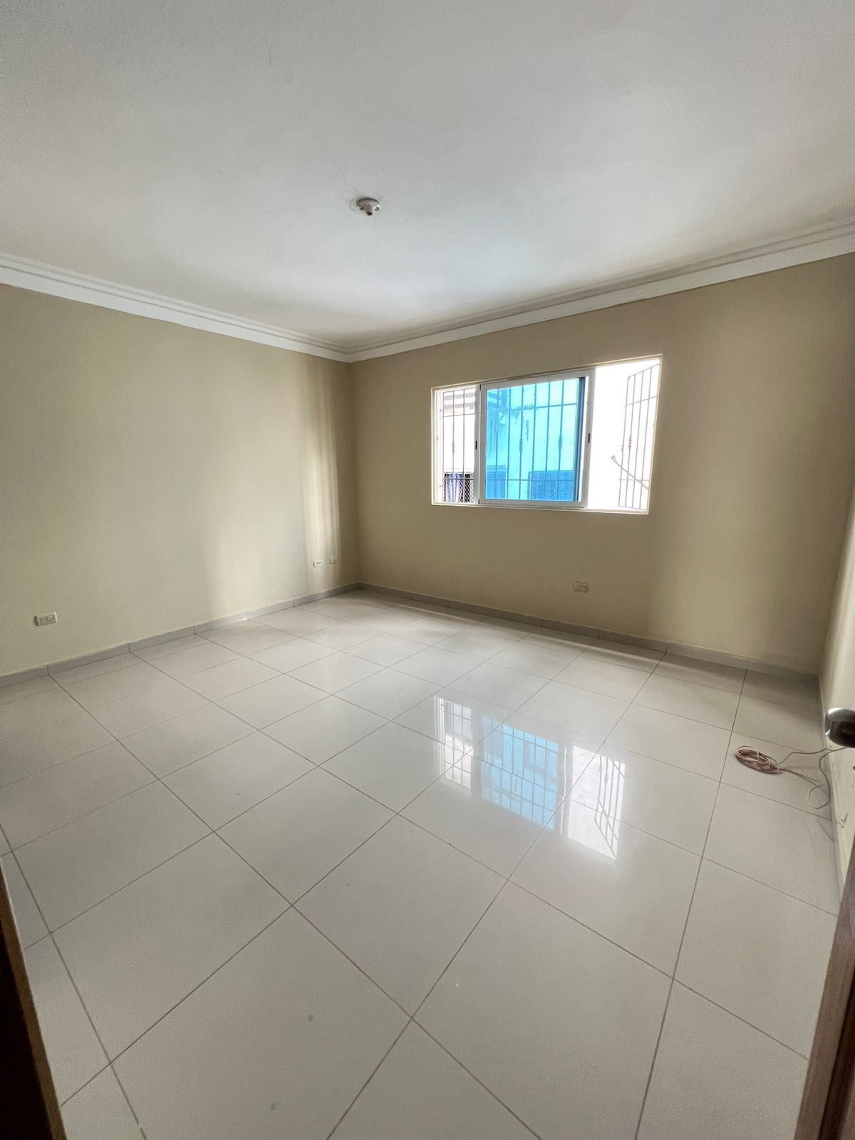 apartamentos - Alquilo apto espacioso de 3 habitación más un estu 6