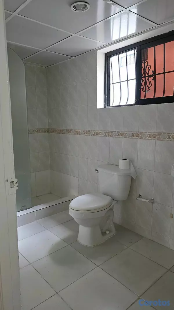 apartamentos - ACOGEDOR APARTAMENTO BELLA VISTA SUR, CLASICO, EXCELENTE UBICACIÓN  4
