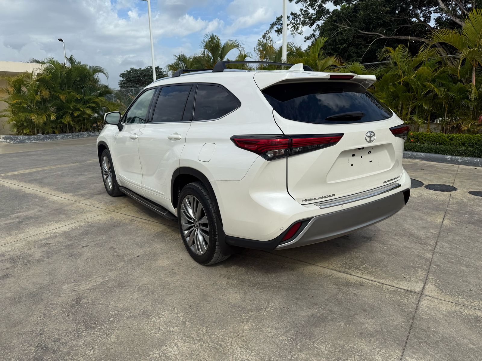 jeepetas y camionetas - Toyota higlander platinum 2021 2