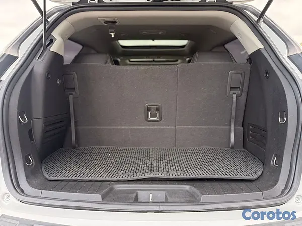 jeepetas y camionetas - Chevrolet Traverse LT 2017 4