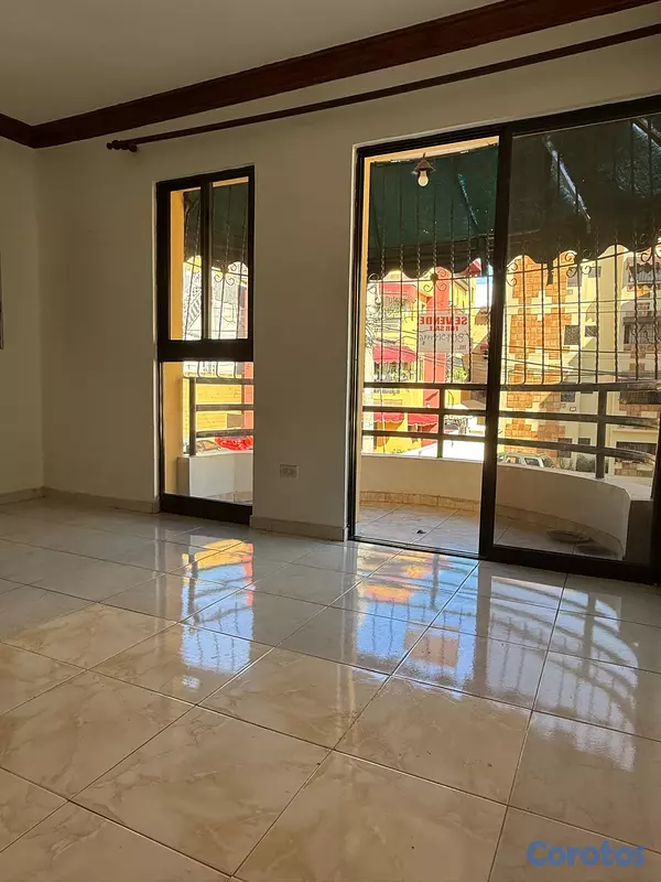 apartamentos - venta Apto  de independencia / segundo piso con balcón RD 9,700,000 3