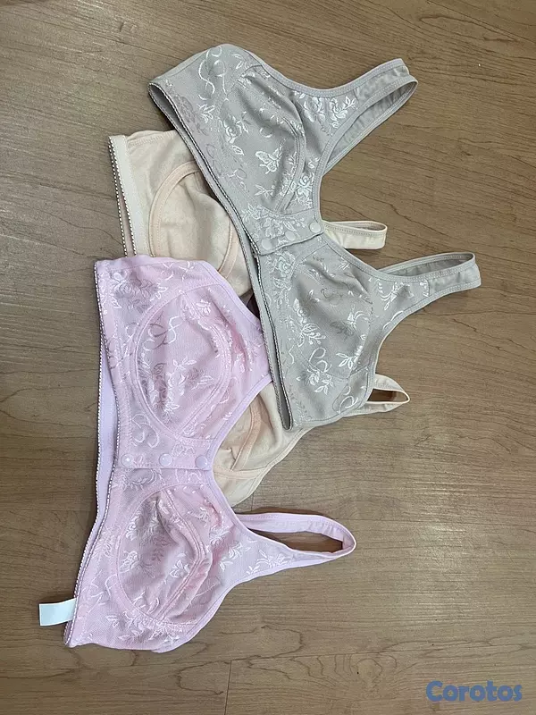 ropa para mujer - Brasier sin barillas 
250 C/U 
3 colores disponibles 2