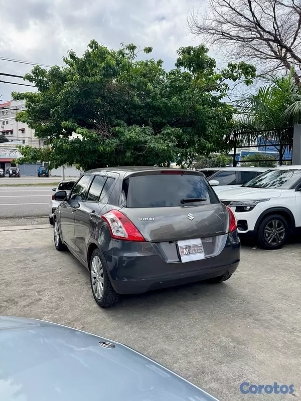 carros - Suzuki Swift 2014 7